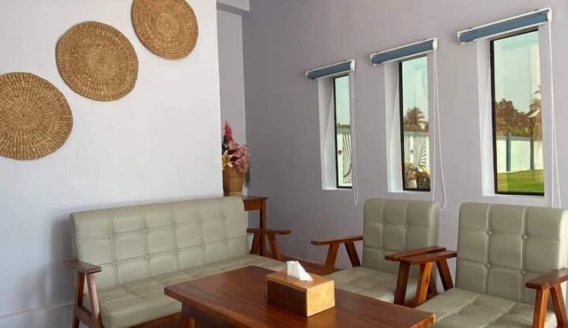 Damnak Borey Resort