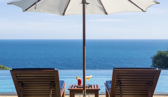Villa Aye