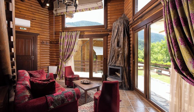 Natura Chalets in Karpenisi