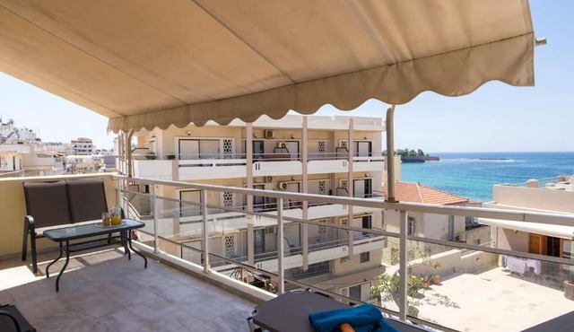 Melina Apartments