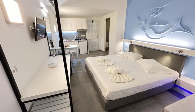 Niriides Hotel