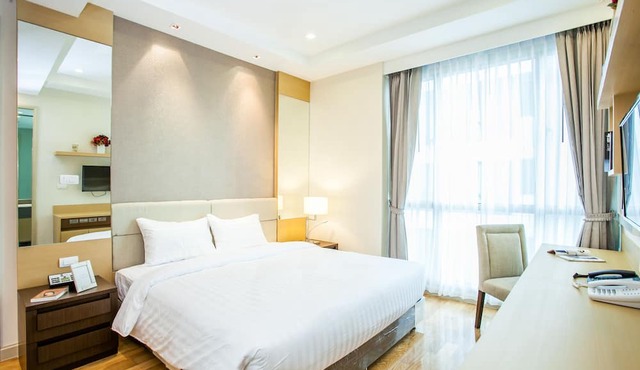 Apartment in the Heart of Bangkok