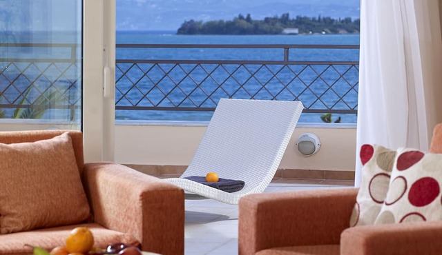 Avantis Suites Hotel