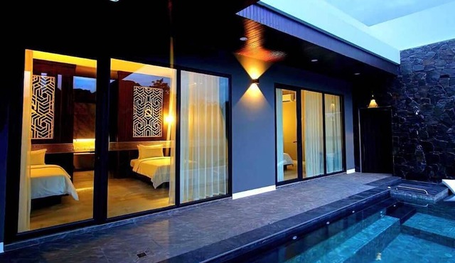 Song View Pool Villa in Vang Vieng