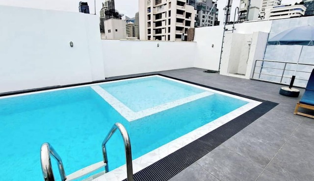 Short-Term Rental Allowed - 5C Downtown Bkk Serviced Apartment