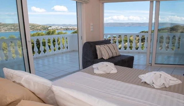 Sounio Golden View Villas