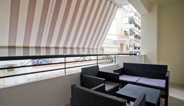 Denimou Home Luxurious 2BR Fully Equipped, Balcony in Pireas