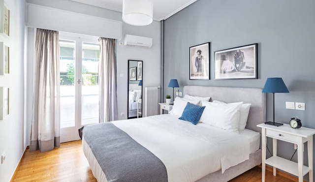 Modern Downtown Flat near the Acropolis