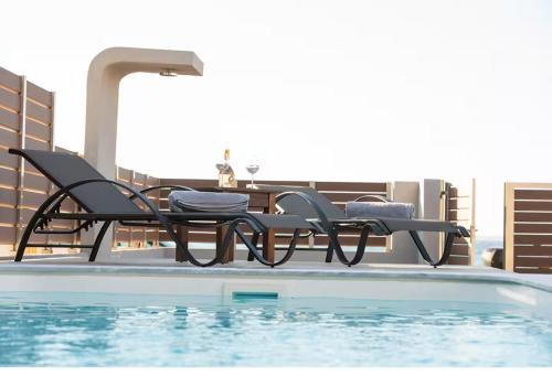 Heatable Pool Coast Seafront Villa