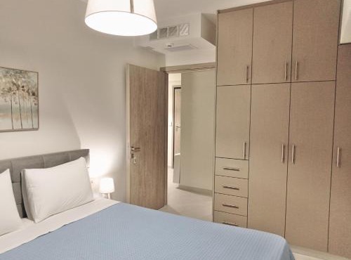 Pearl Suite Marousi & Parking