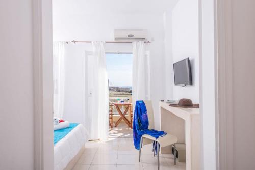 Apartment Garden View, 3 guests in a family hotel in Perivolos