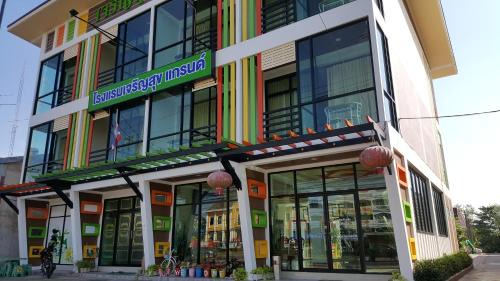 Charoensuk Grand Hotel