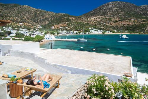 Archipelago Sifnos - Seaside Accommodation