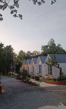 บ้านสวนเอ็มบีน่า
