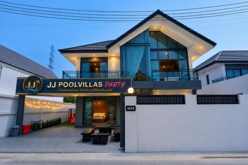 Good Pool Villa Pattaya