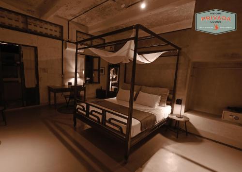 Privada Lodge - Historic Hotel
