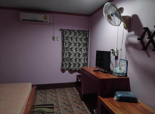 Saran Resort room 5