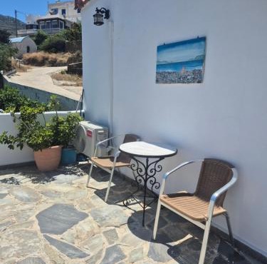Nektaria on the Beach in Fournoi