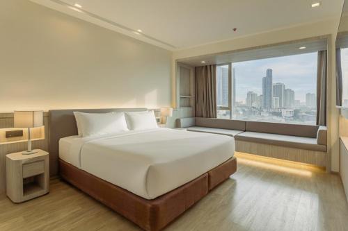 Jasmine Grande Residence Suite Bangkok