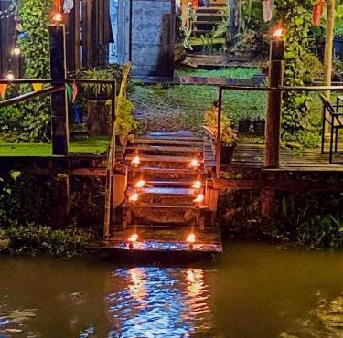 Banna Cafe & Glamping บ้านนา คาเฟ่ แอนด์ แกรมปิ้ง