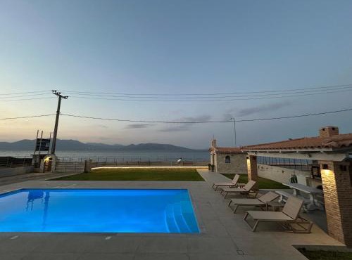 Costa Kalamos Suites in Kalamos