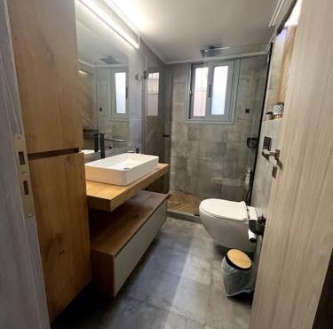 Oasis Pool Flat-near 2 metro stations- in Piraeus