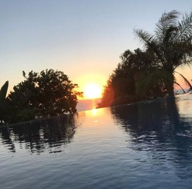 Sunset View Mermaid Villa in Pomos