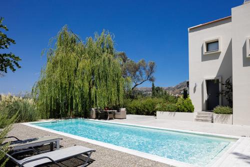Tessera Villa, a Serene Escape in Nature with Pool, By ThinkVilla in Spílion