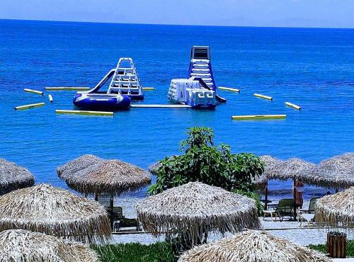 Seaview Apartments