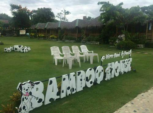 Bamboo House Resort