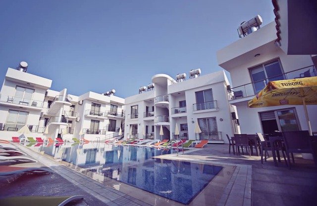 Metin Holiday 